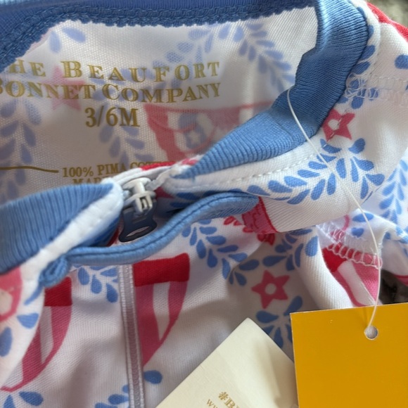 The Beaufort Bonnet American Swag Sleeper - Picture 4 of 6